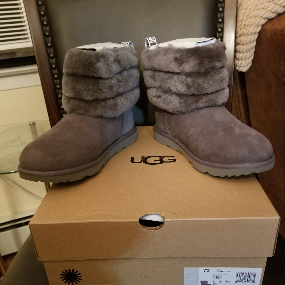 UGG boots - Picture 4 of 9
